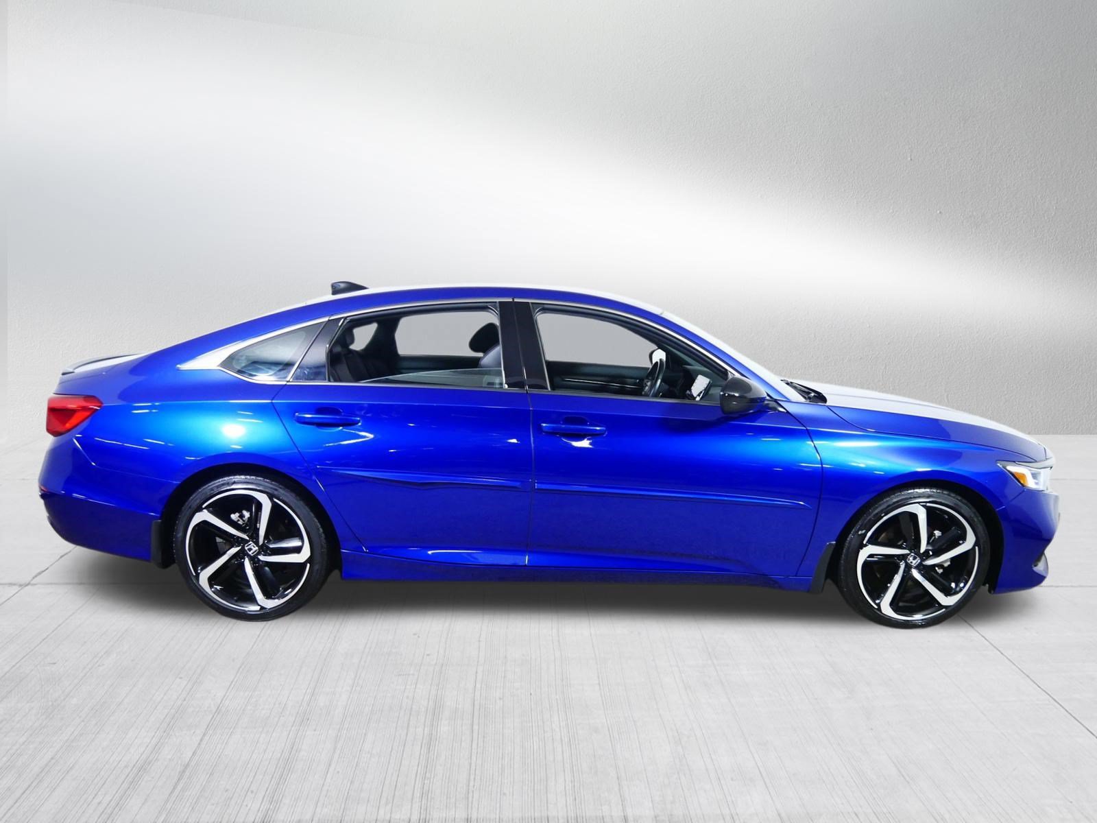 Used 2022 Honda Accord Sport image 8