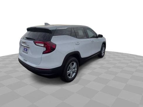 Used 2024 GMC Terrain SLE FWD image 8