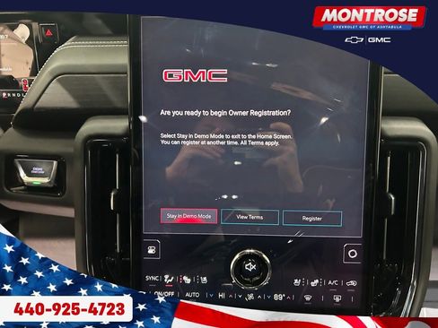 New 2026 GMC Yukon XL AT4 Ultimate AWD/4WD image 17