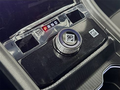 New 2025 Jeep Grand Cherokee Limited w/ Black Appearance Package image 12