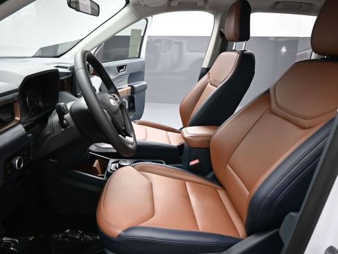 Certified 2023 Ford Maverick Lariat w/ Lariat Luxury Package image 10