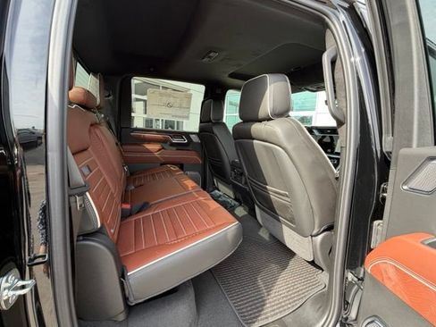 New 2026 GMC Sierra 2500 Denali Ultimate AWD/4WD image 23