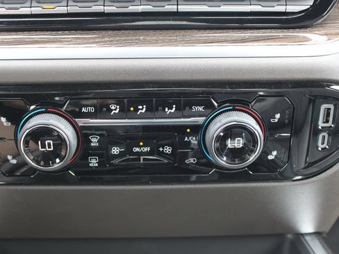 New 2026 Chevrolet Silverado 1500 RST w/ Convenience Package II AWD/4WD image 43