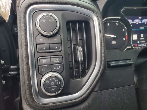 Used 2020 GMC Sierra 2500 SLT w/ SLT Premium Plus Package image 13