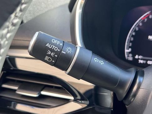 Used 2023 Acura MDX SH-AWD w/ Technology Package image 26