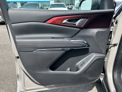 New 2026 Chevrolet Traverse Z71 w/ LPO, Floor Liner Package AWD/4WD image 20