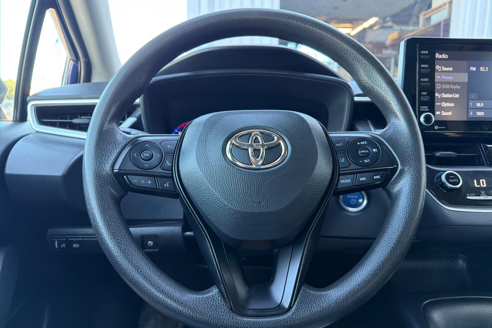 Used 2022 Toyota Corolla LE FWD image 21