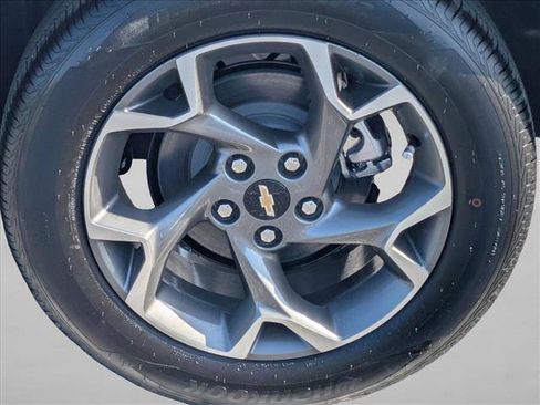 New 2026 Chevrolet Trax LT FWD image 10