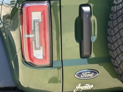 Used 2023 Ford Bronco Wildtrak AWD/4WD image 7