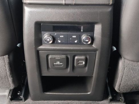 Used 2020 Chevrolet Traverse Premier w/ Redline Edition image 19