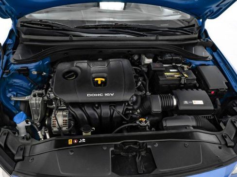 Used 2017 Hyundai Elantra Limited image 44