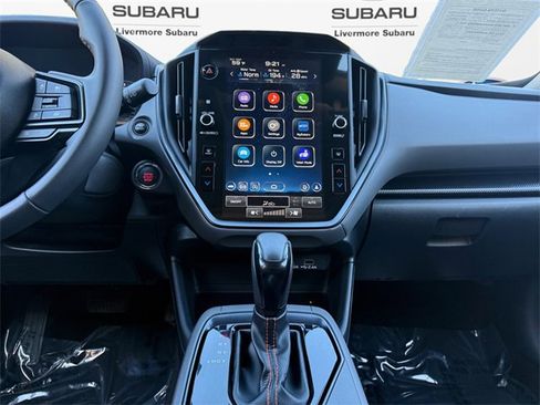 Used 2025 Subaru Crosstrek 2.5i Limited w/ Crosstrek Mirror Package image 12