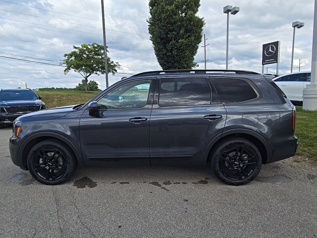 Used 2024 Kia Telluride EX X-Line AWD/4WD image 9