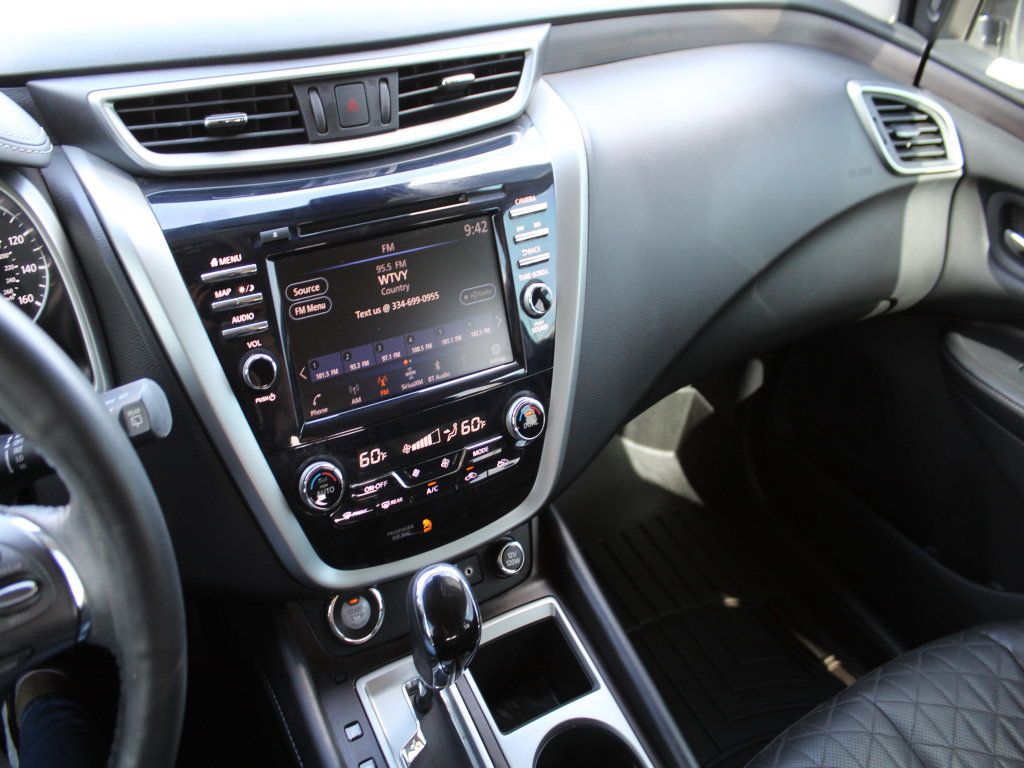 Used 2020 Nissan Murano Platinum FWD image 16