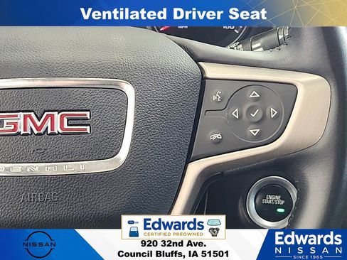 Used 2020 GMC Terrain Denali w/ Denali Premium Package AWD/4WD image 29