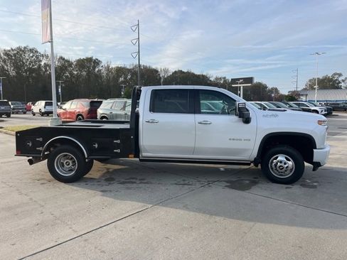 Used 2022 Chevrolet Silverado 3500 High Country image 8