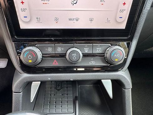 New 2026 Ford Ranger Lariat AWD/4WD image 17