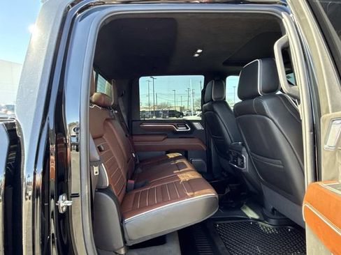 Used 2024 GMC Sierra 2500 Denali Ultimate image 14