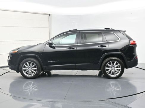 Used 2018 Jeep Cherokee Limited AWD/4WD image 18
