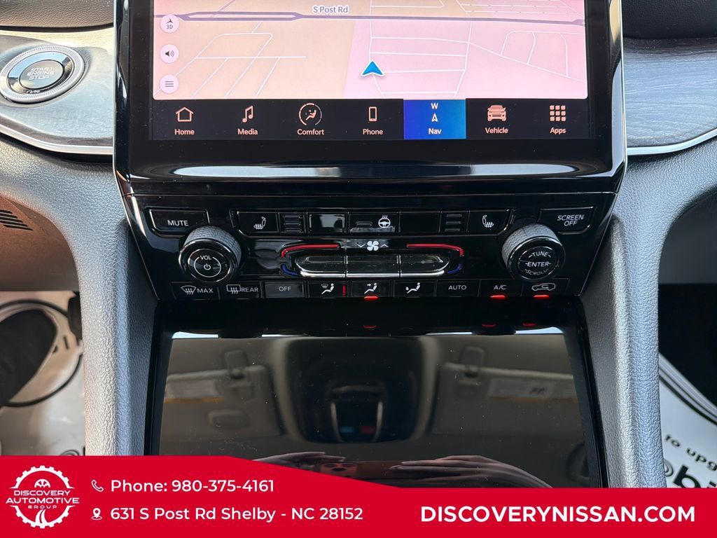 Used 2022 Jeep Grand Cherokee Limited AWD/4WD image 23