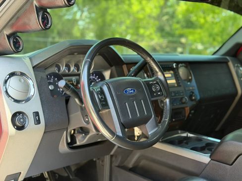 Used 2011 Ford F350 Lariat w/ Lariat Ultimate Pkg AWD/4WD image 11