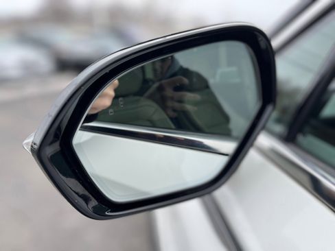 Used 2020 Lincoln Corsair Reserve w/ Equipment Group 201A image 16