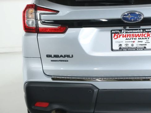 Used 2024 Subaru Ascent Onyx Edition AWD/4WD image 44