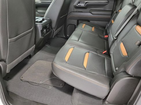 Used 2025 GMC Sierra 1500 AT4 w/ AT4 Preferred Package AWD/4WD image 23