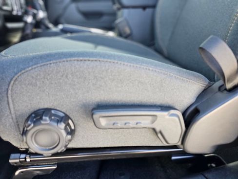 New 2026 Jeep Gladiator Sport image 21