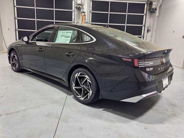 New 2026 Hyundai Sonata SEL FWD image 9