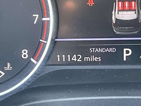 Used 2025 Nissan Rogue S FWD image 21