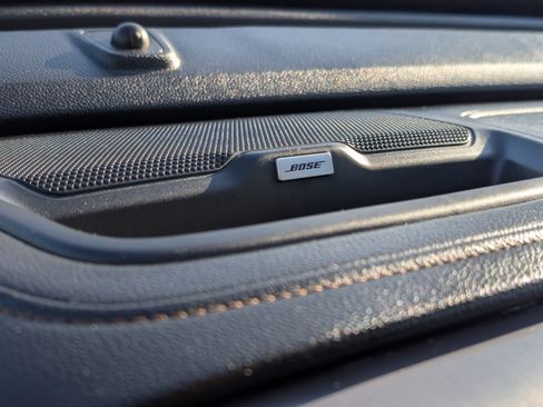 Used 2022 GMC Canyon AT4 w/ Trailering Package image 26