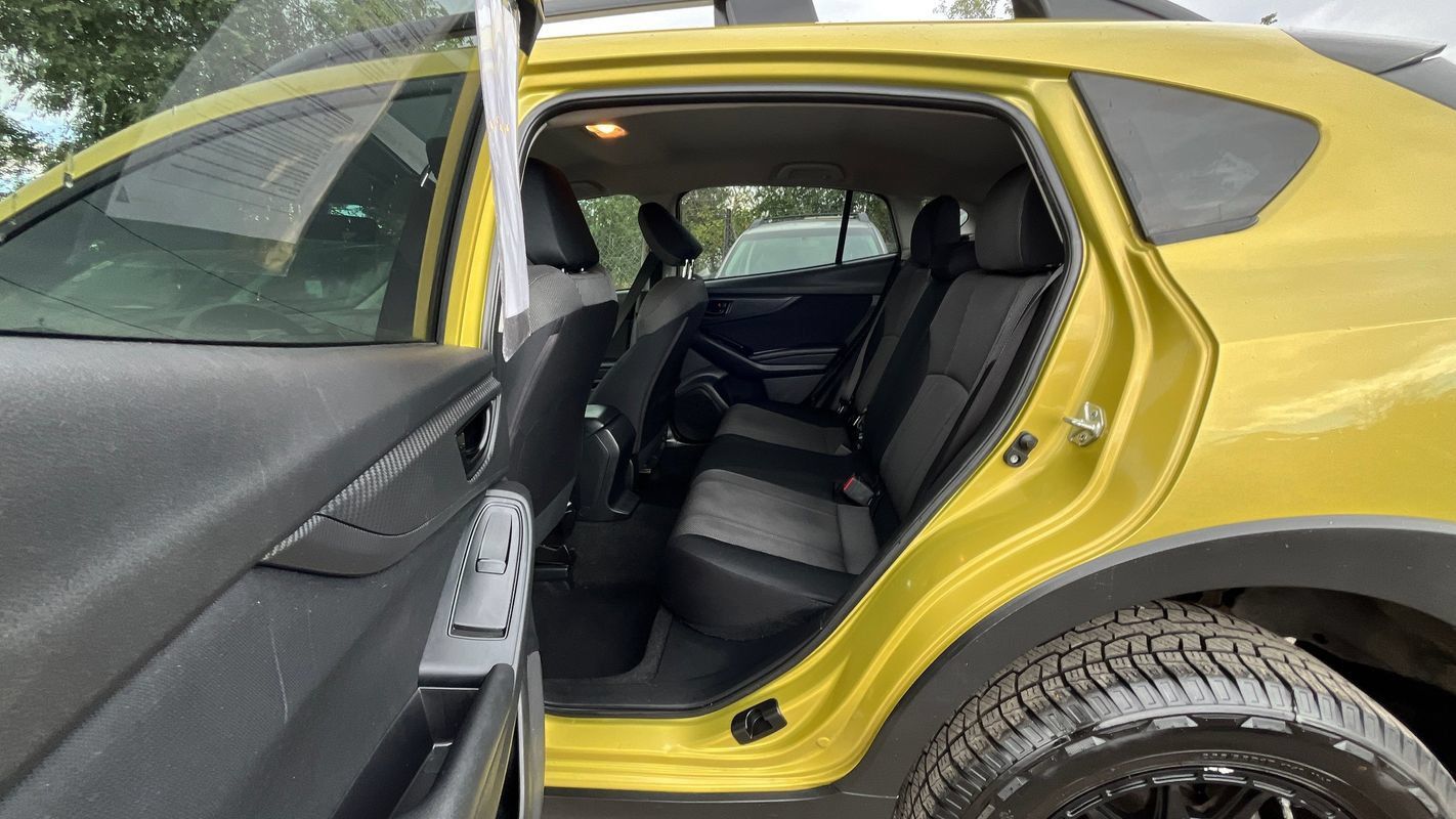 Used 2021 Subaru Crosstrek 2.0i AWD/4WD image 18