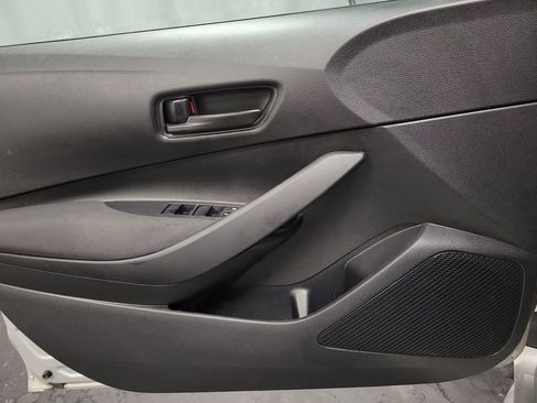 Used 2024 Toyota Corolla LE image 23