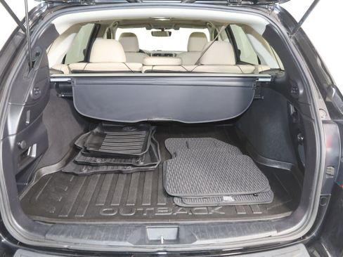 Used 2018 Subaru Outback 2.5i Limited image 48