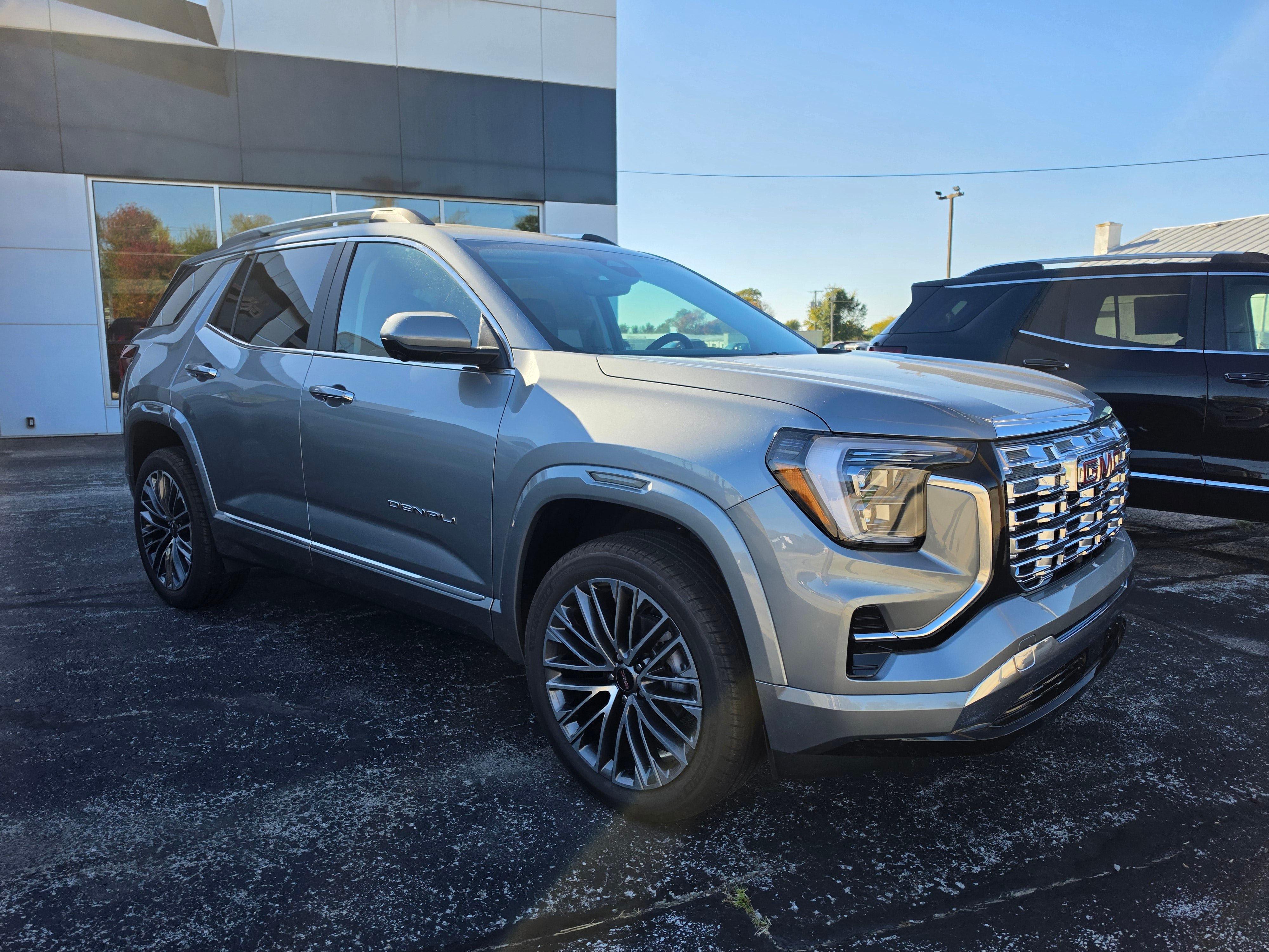New 2027 GMC Terrain Denali AWD/4WD image 3