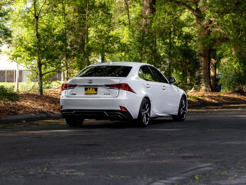 Used 2018 Lexus IS 300 F Sport w/ F Sport Package RWD image 44