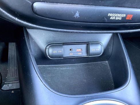 Used 2016 Kia Soul image 30