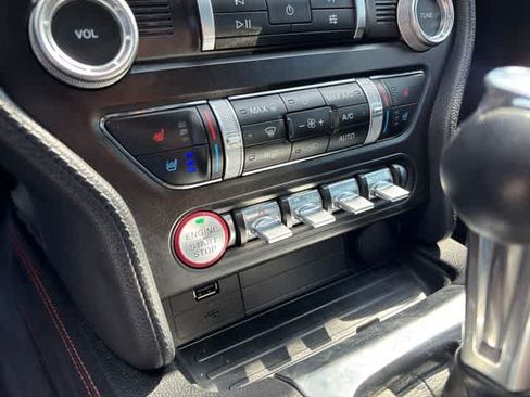 Used 2022 Ford Mustang GT Premium w/ GT Performance Package RWD image 19