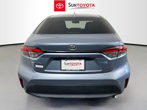 Used 2023 Toyota Corolla LE image 5