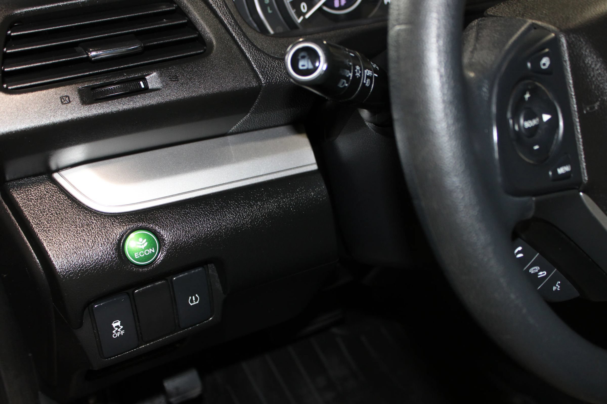 Used 2015 Honda CR-V EX image 19