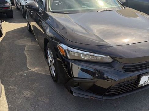 Used 2023 Honda Civic LX image 3
