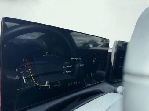 Used 2026 Ford Mustang Premium RWD image 16
