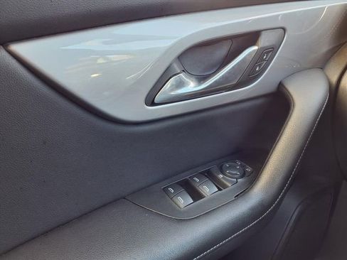 Certified 2023 Chevrolet Blazer LT w/ Convenience Package image 18