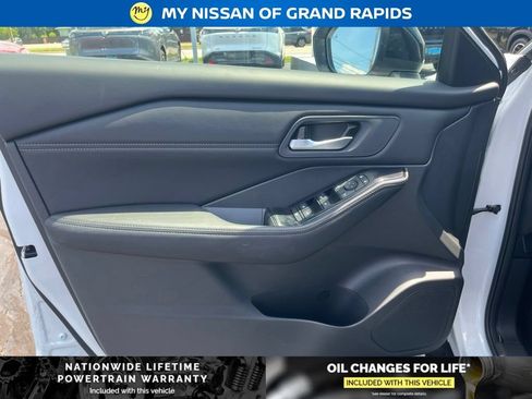 New 2026 Nissan Rogue Dark Armor AWD/4WD image 11