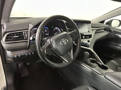 Used 2024 Toyota Camry SE FWD image 13
