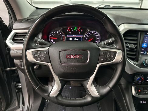 Used 2023 GMC Acadia SLT AWD/4WD image 16
