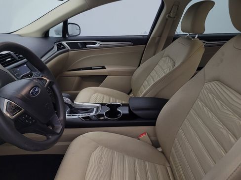 Used 2016 Ford Fusion SE FWD image 17