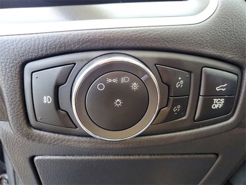 Certified 2024 Ford Edge SEL w/ Convenience Package image 12