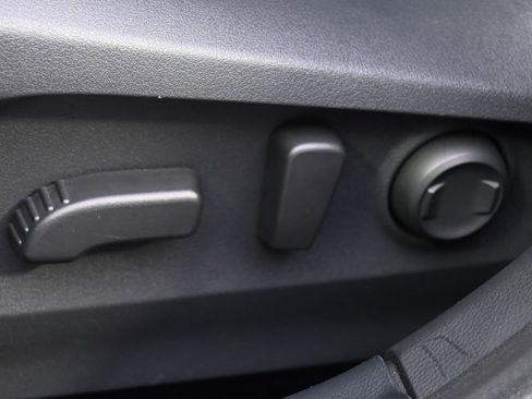 Certified 2025 Subaru Outback Premium image 14